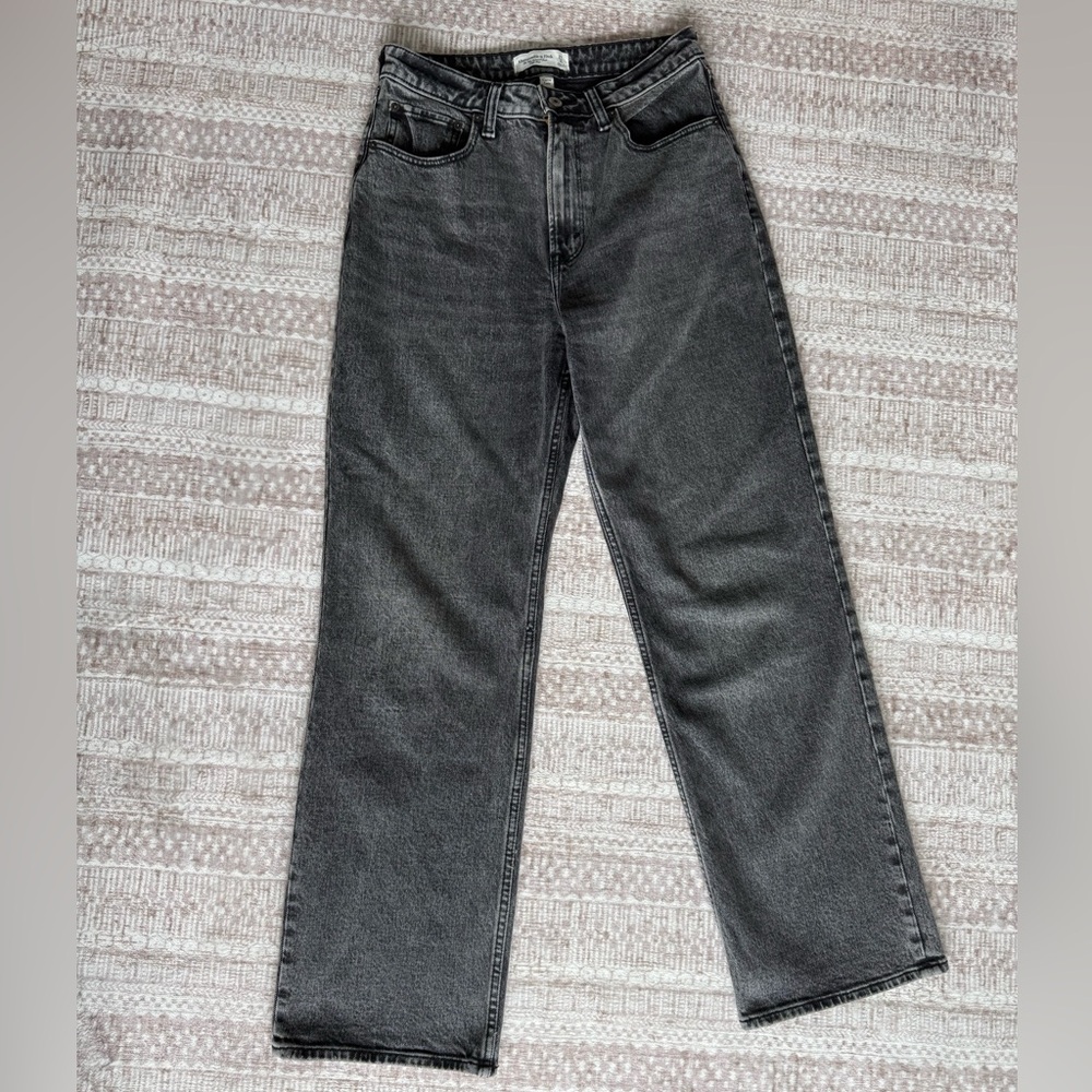 Abercrombie & Fitch Curve Love 90s Relaxed Jeans